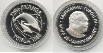 Тонга, 1986, 2 паанга, 25 лет фонда защиты дикой природы, киты, серебро