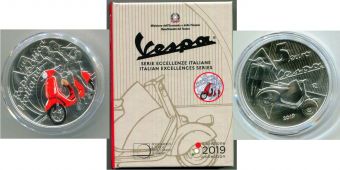 5 Евро Италия 2019 Веспа Красная
